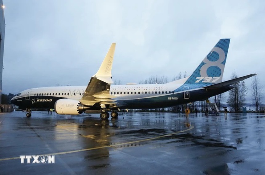 Boeing thừa nhận sẽ phải 'đốt tiền' trong cả năm 2024 - Ảnh 1.