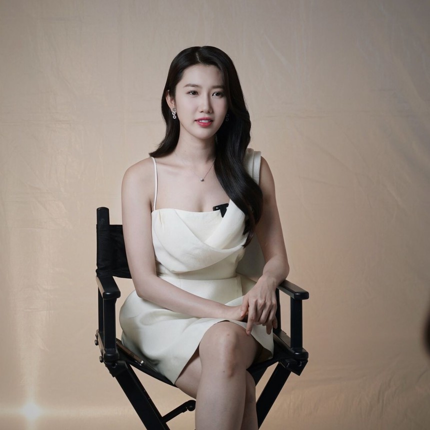 Phim "7 năm chưa cưới sẽ chia tay": Thúy Ngân chiếm spotlight, Thảo Tâm học hỏi từ Kim Ji Won - Ảnh 3.