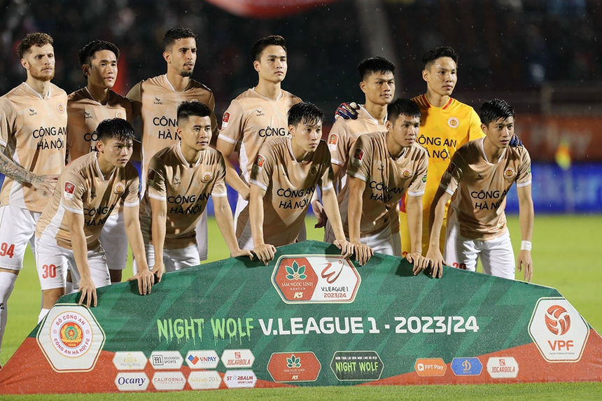 'Đại gia' V-League có hành động ấm lòng với nạn nhân vụ cháy tại Trung Kính - Ảnh 3.