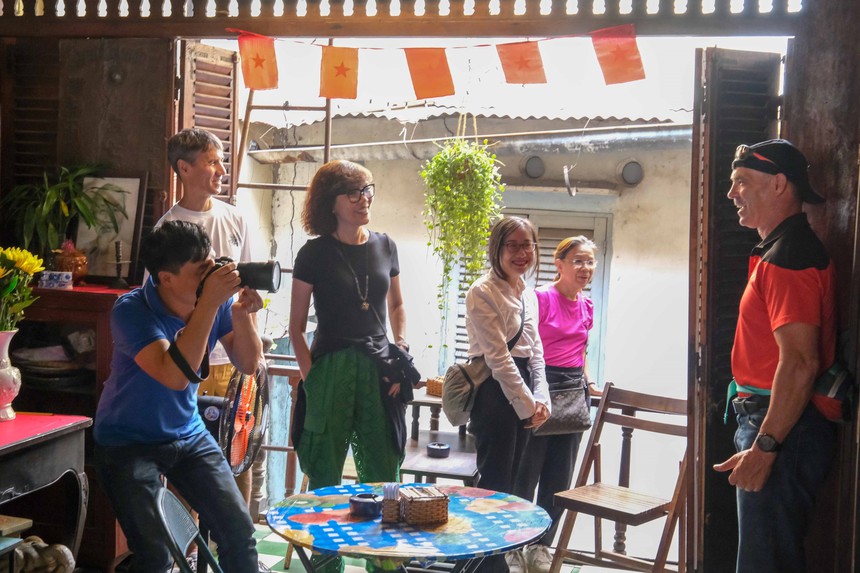 Độc đáo quán cà phê có căn hầm bí mật của các chiến sĩ Biệt động Sài Gòn - Ảnh 5.