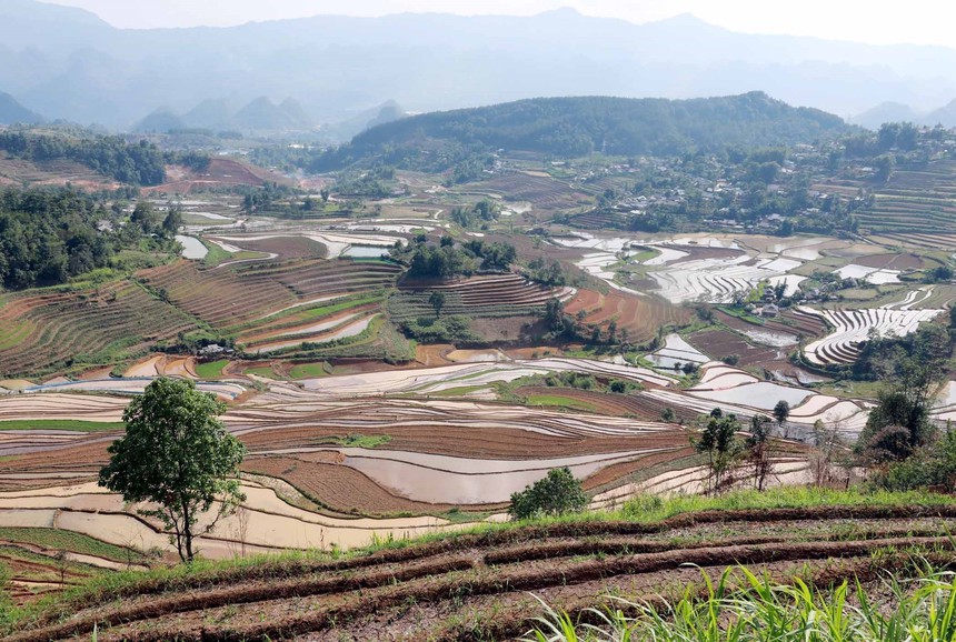 Lai Châu mùa nước đổ - Ảnh 2.