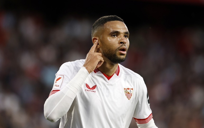 Kết quả bóng đá hôm nay: Lewandowski ghi bàn, Barcelona kết thúc mùa giải với chiến thắng - Ảnh 3.