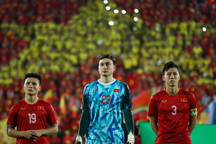 HLV Kim Sang Sik tin dùng cựu binh, sẵn sàng gây bất ngờ trước Philippines và Iraq - Ảnh 2. HLV Kim Sang Sik tin dùng cựu binh, sẵn sàng gây bất ngờ trước Philippines và Iraq - Ảnh 2.