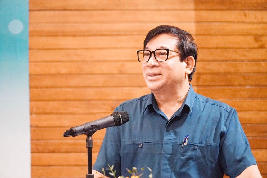 Gia tăng tình trạng thanh thiếu niên hút thuốc lá điện tử - Ảnh 1.