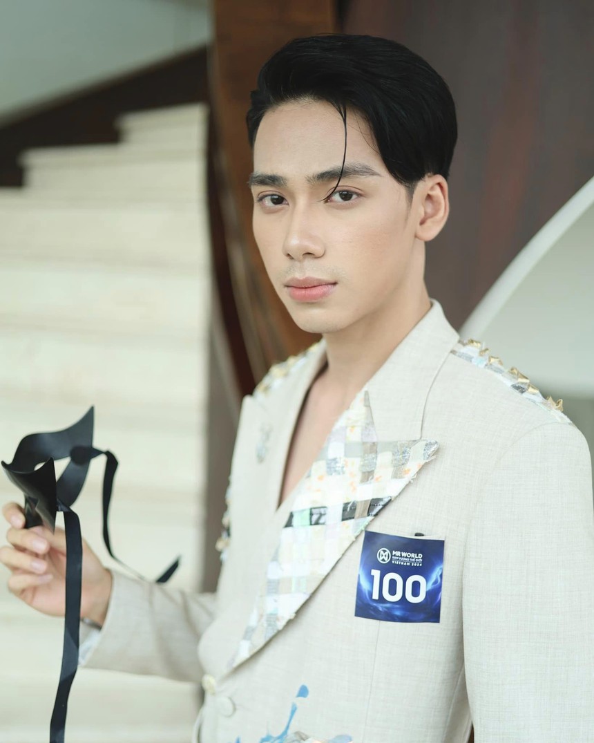 Thí sinh Mr World Vietnam 2024 và câu chuyện dám bước ra khỏi vùng an toàn ở tuổi 20 - Ảnh 3.