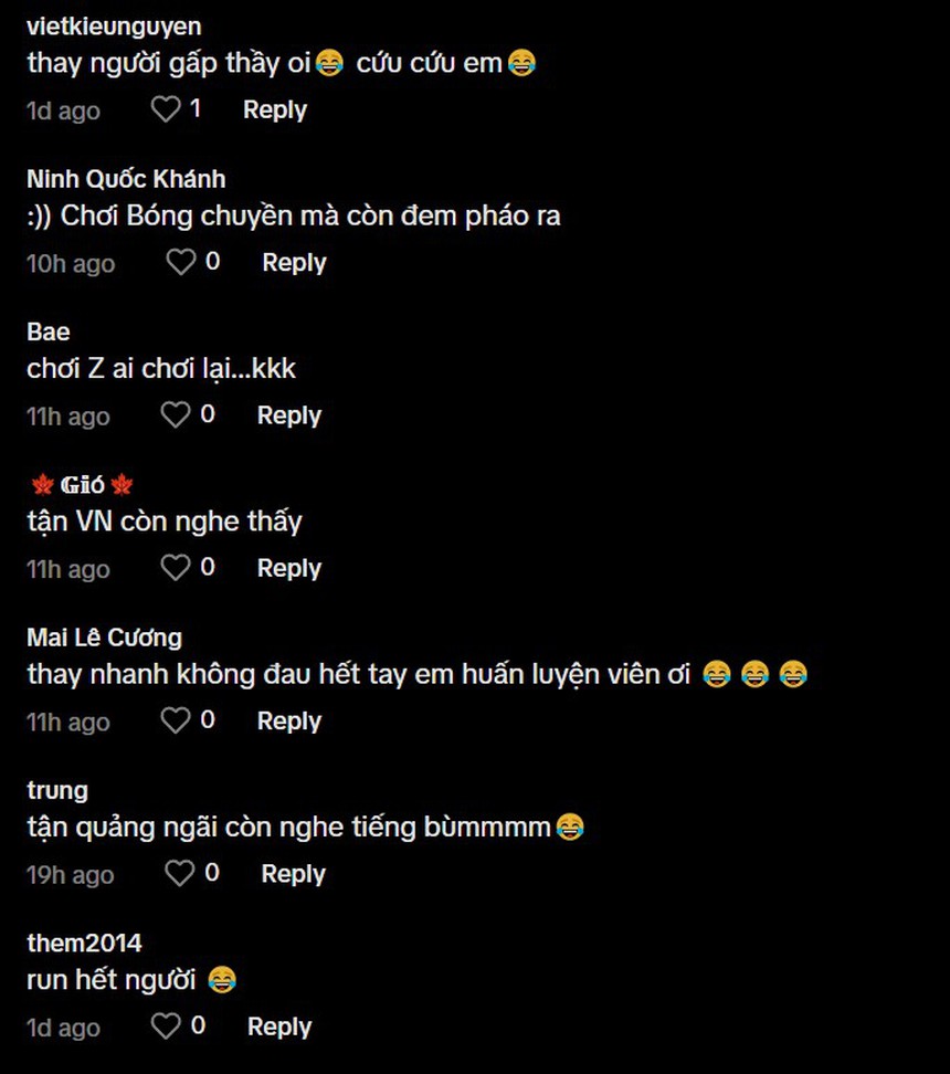 Bích Tuyền đập bóng cực mạnh như 'nã pháo', khiến ngôi sao bóng chuyền Trung Á đứng chôn chân, bộc lộ biểu cảm bất ngờ - Ảnh 5. Bích Tuyền đập bóng cực mạnh như 'nã pháo', khiến ngôi sao bóng chuyền Trung Á đứng chôn chân, bộc lộ biểu cảm bất ngờ - Ảnh 5.