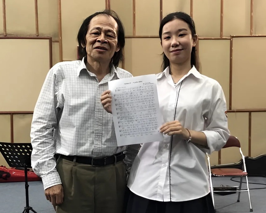 Hướng tới Lễ trao giải Dế Mèn 2024: 'Trăng ơi… từ đâu đến?' - Khi thơ và nhạc tìm được sự đồng điệu - Ảnh 1.