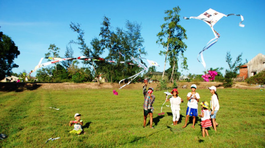 Để trẻ em có một mùa hè an toàn và bổ ích - Ảnh 3. Để trẻ em có một mùa hè an toàn và bổ ích - Ảnh 3.