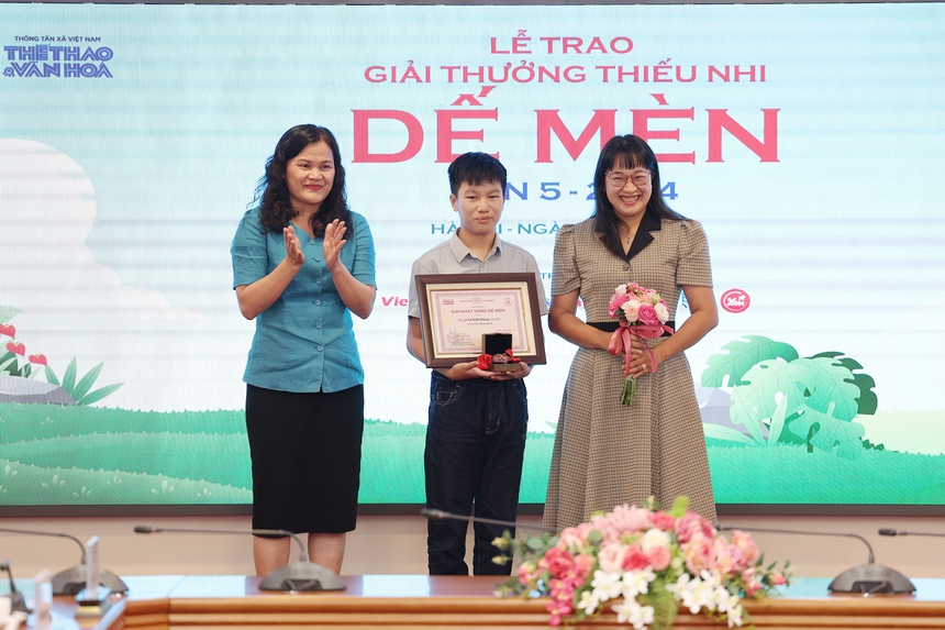Nhận định của Hội đồng Giám khảo về tác phẩm vào Chung khảo Giải thưởng Thiếu nhi Dế Mèn 2024 - Ảnh 7.