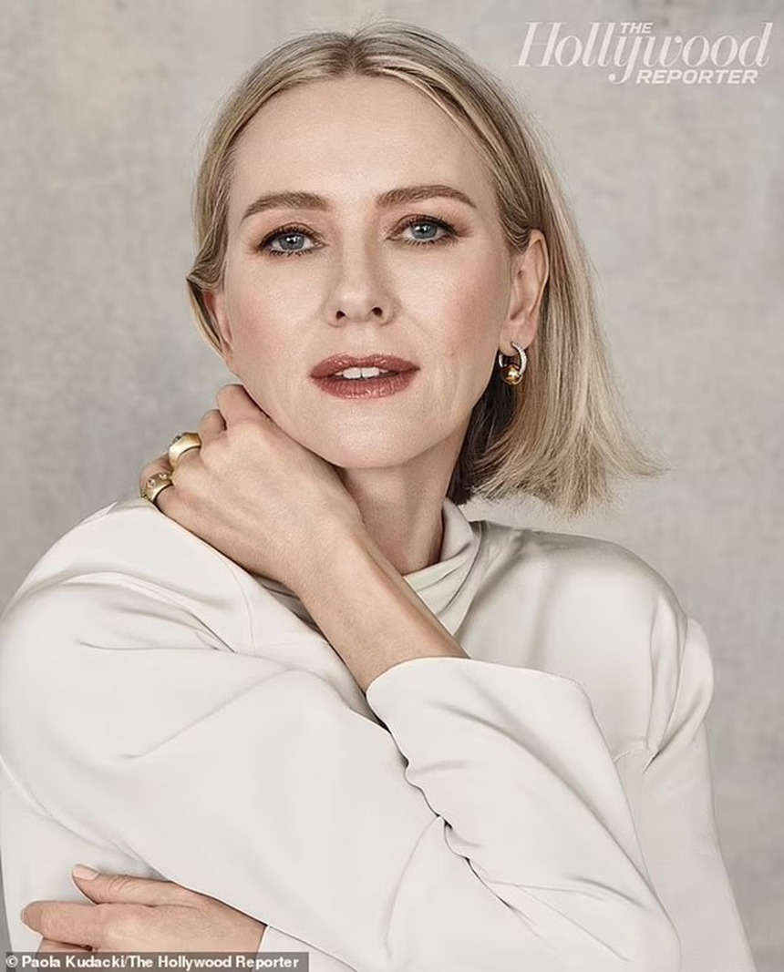 Lộng lẫy trên "The Hollywood Reporter", Jennifer Aniston, Nicole Kidman... là người đẹp không tuổi - Ảnh 5.