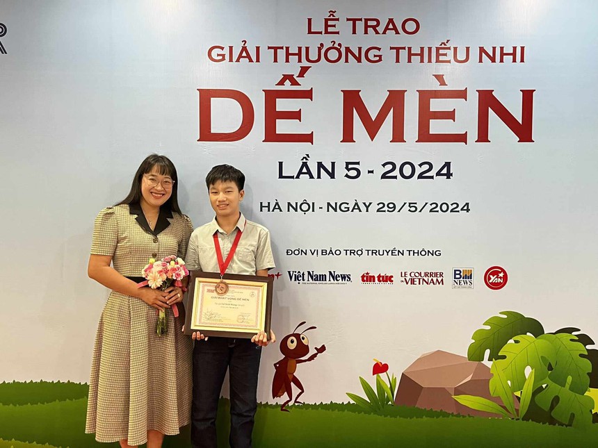Dư âm Giải thưởng Thiếu nhi Dế Mèn lần 5 - 2024: 'Trong mỗi đứa trẻ, luôn đong đầy phẩm chất để trở thành nhà văn' - Ảnh 1. Dư âm Giải thưởng Thiếu nhi Dế Mèn lần 5 - 2024: 'Trong mỗi đứa trẻ, luôn đong đầy phẩm chất để trở thành nhà văn' - Ảnh 1.
