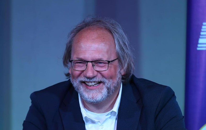 HLV Philippines đặt mục tiêu thắng ĐT Việt Nam, hướng tới giấc mơ World Cup sau khi gọi 22 cầu thủ từ nước ngoài - Ảnh 2.