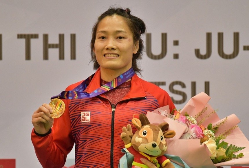 Tin nóng thể thao tối 5/5: Tân HLV Việt Nam tạo thiện cảm, MU ra phán quyết về Greenwood - Ảnh 3.