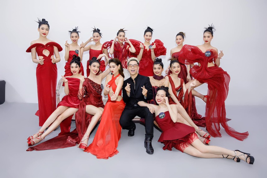 Chân dung nhà thiết kế 9X Khang Lê với "profile" đồ sộ - Ảnh 4.