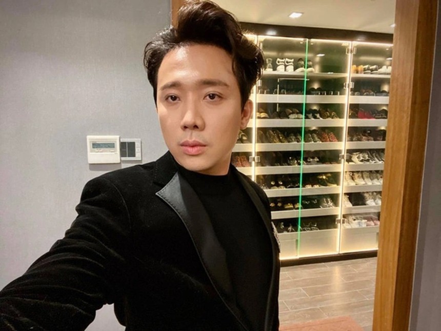 Cuộc sống của 2 đạo diễn nghìn tỷ: Lý Hải giản dị khó tin, Trấn Thành sở hữu loạt hàng hiệu đắt đỏ - Ảnh 8.