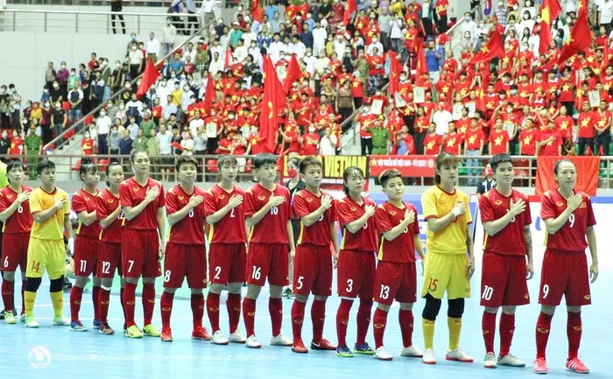 Tin nóng thể thao tối 7/5: FIFA ra mắt BXH Futsal, bất ngờ vị trí tuyển nữ Việt Nam - Ảnh 2.