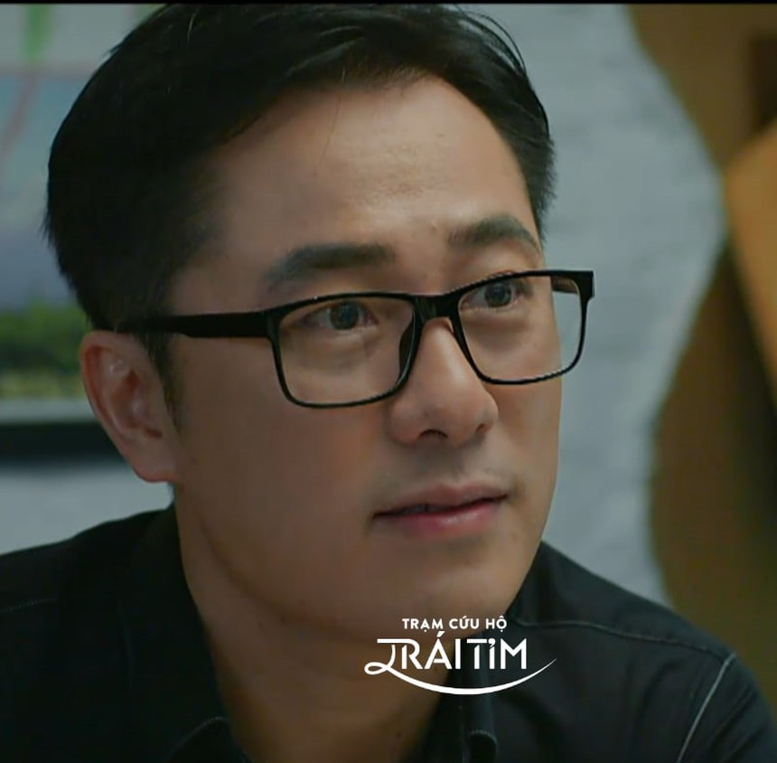 Nam thần 'Phía trước là bầu trời' tái xuất với vai phản diện trong 'Trạm cứu hộ trái tim'  - Ảnh 1.