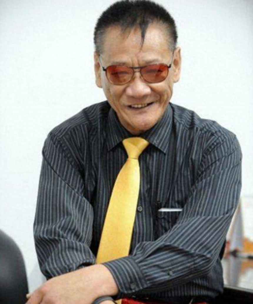 Hà Gia Câu – 'ác nhân' khét tiếng màn ảnh 'nướng' hàng triệu HKD vào cờ bạc, cuối đời bần hàn chết hưu quạnh - Ảnh 1.