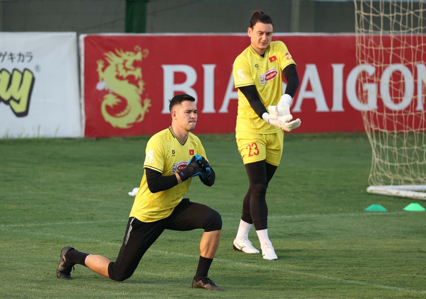 Bình luận: Lời “thú nhận” của HLV Kim Sang Sik - Ảnh 1.