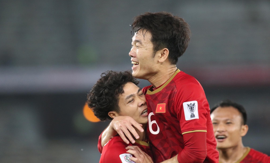 Hai lần vượt lên dẫn trước, ĐT Việt Nam vẫn thua sát nút Iraq khiến người hâm mộ tiếc nuối - Ảnh 2.