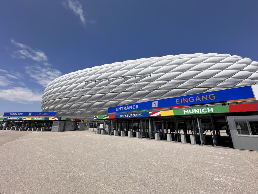 Chùm ảnh độc quyền của Thể thao & Văn hóa về sân Allianz Arena một ngày trước lễ khai mạc EURO 2024 - Ảnh 5.