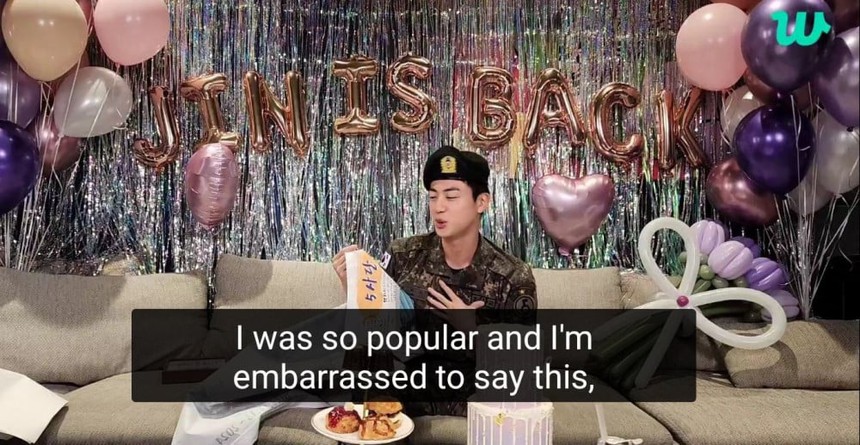 6 điểm nổi bật từ 'Comeback Weverse LIVE' cho thấy Jin BTS vẫn là một chàng trai đáng yêu như xưa - Ảnh 5.