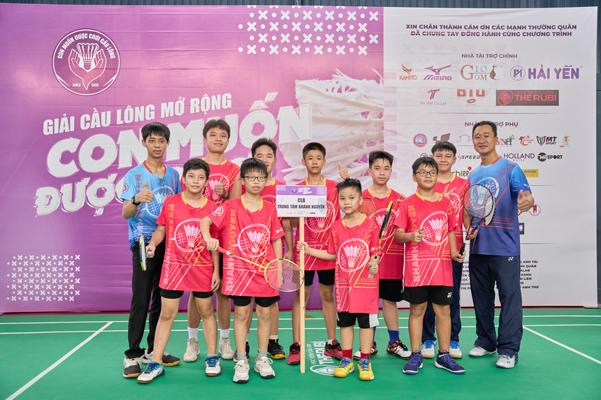 350 tay vợt tranh tài "thắp lửa" tài năng tương lai - Ảnh 1. 350 tay vợt tranh tài "thắp lửa" tài năng tương lai - Ảnh 1.