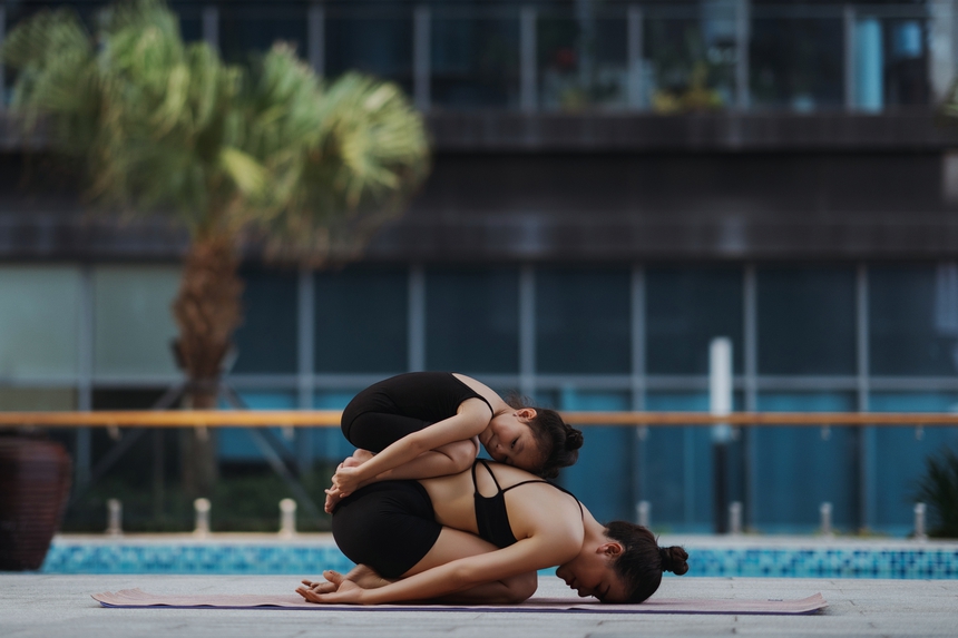Mẹ Trà Ngọc Hằng bật mí 5 lợi ích khi cho con gái nhỏ học môn yoga - Ảnh 6.
