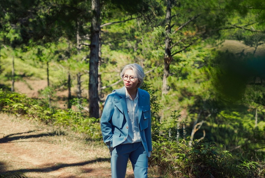 Vicky Nhung giải tỏa cơn nóng mùa hè với MV Đà Lạt Của Chúng Ta  - Ảnh 2.