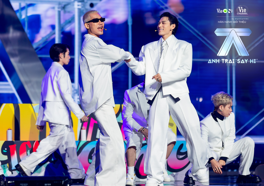 Thi nhau "tạo nét" nhưng dàn Anh Trai "Say Hi" chào sân ấn tượng - Ảnh 2.