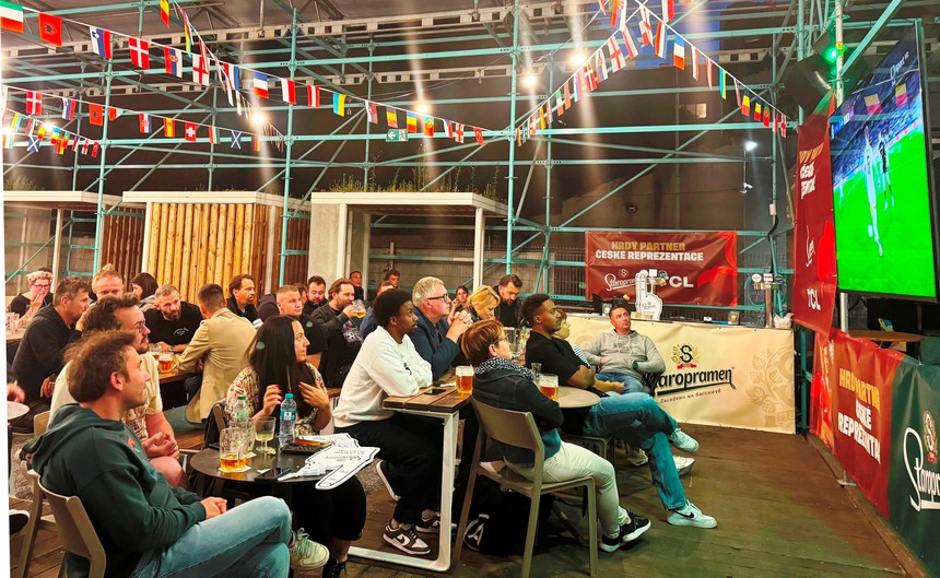 Những Fan Zone EURO 2024 đặc biệt tại CH Séc - Ảnh 4.