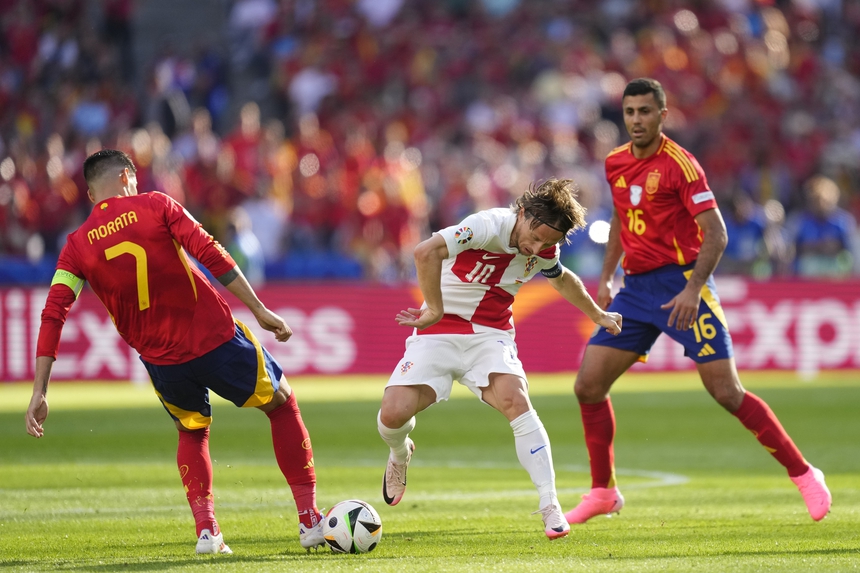 Bảng B - 20h00 ngày 19/6, sân Volksparkstadion, Croatia - Albania: Gánh nặng trên vai Luka Modric - Ảnh 1.