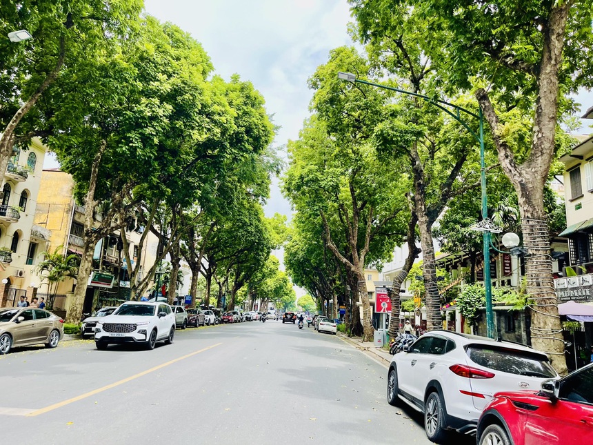 Khu vực Trung Bộ có nắng nóng gay gắt - Ảnh 1.