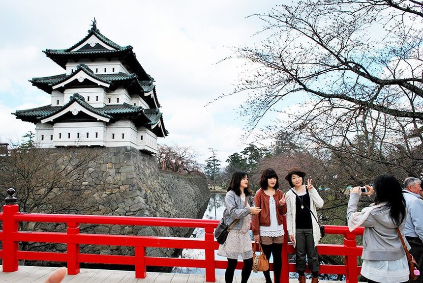 Nhật Bản đón bắt trào lưu “du mục kỹ thuật số” - Ảnh 1.