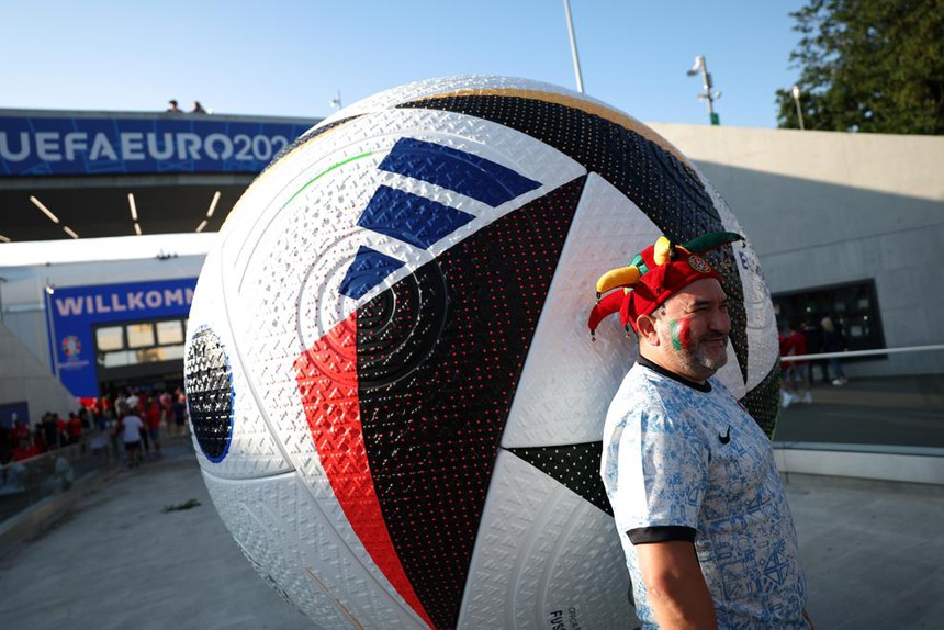 TRỰC TIẾP bóng đá Bồ Đào Nha vs CH Séc (Link VTV3, TV360): Ronaldo đá cặp đàn em Leao (0-0, H1) - Ảnh 13.