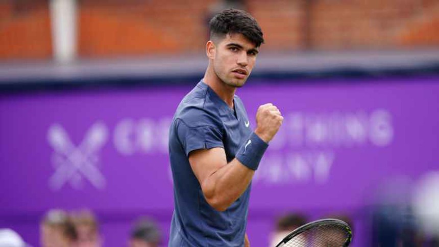 Carlos Alcaraz xin đổi lịch đấu của mình ở giải Queen's Club Championships để theo dõi trận đấu giữa Tây Ban Nha và Ý tại EURO 2024