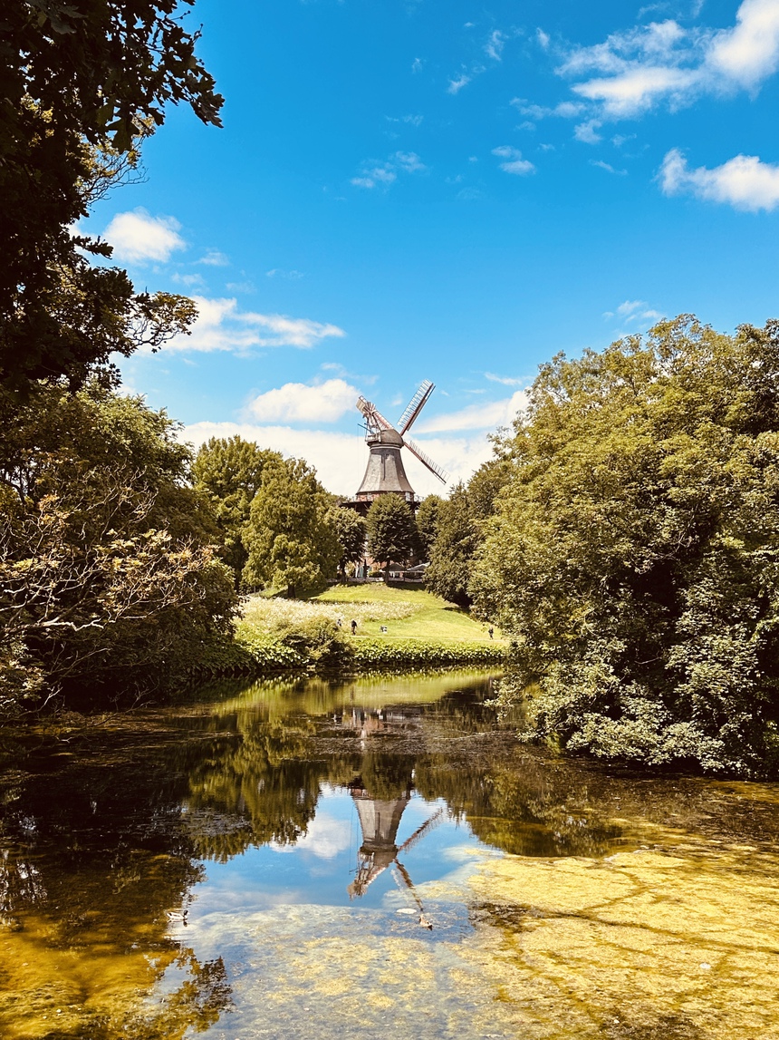 EURO Trên từng cây số: Trên mảnh đất của anh em nhà Grimm - Ảnh 4. EURO Trên từng cây số: Trên mảnh đất của anh em nhà Grimm - Ảnh 4.