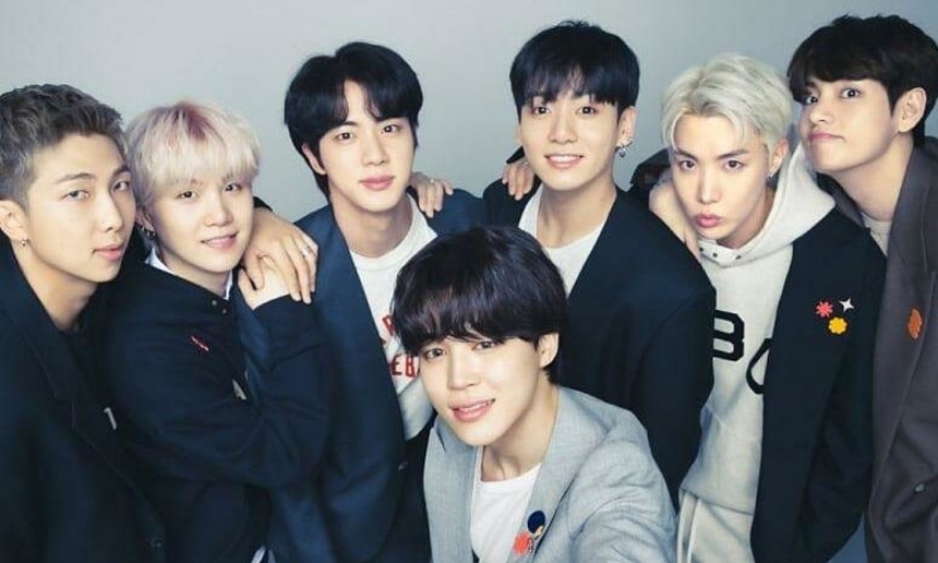Cái tên BTS trở lại ngôi vương sau khi Jin xuất ngũ - Ảnh 1.
