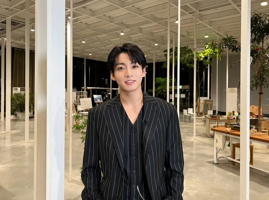 Jungkook BTS gây sốc netizen Hàn Quốc khi bất ngờ lọt vào bảng xếp hạng "Billboard Hot 100"  - Ảnh 1.