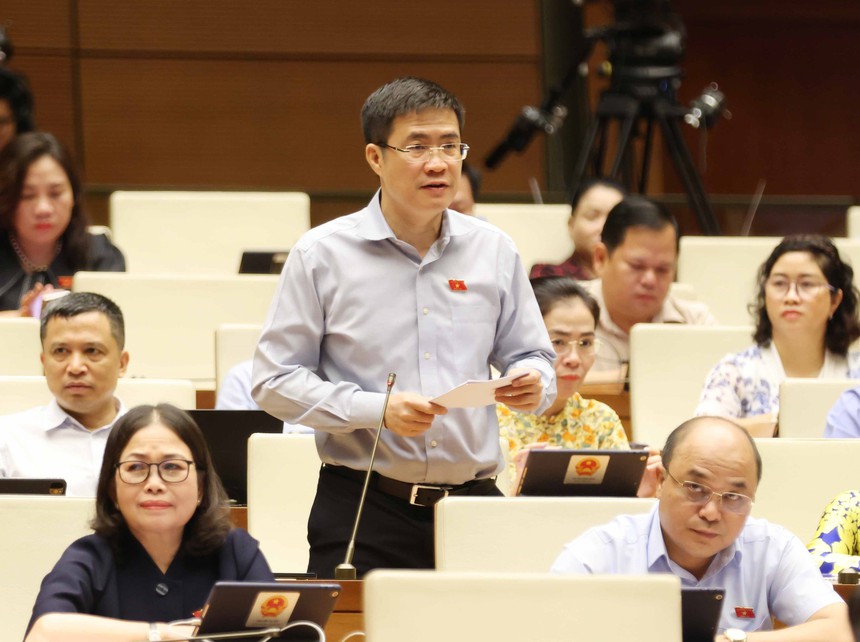 Kỳ họp thứ 7, Quốc hội khóa XV: Nhân dân là chủ thể sáng tạo và thụ hưởng các giá trị văn hóa - Ảnh 2.