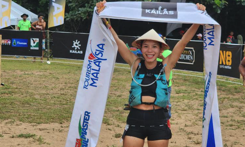 Hà Thị Hậu vô địch giải chạy địa hình ở Malaysia Hà Thị Hậu vô địch giải chạy địa hình ở Malaysia