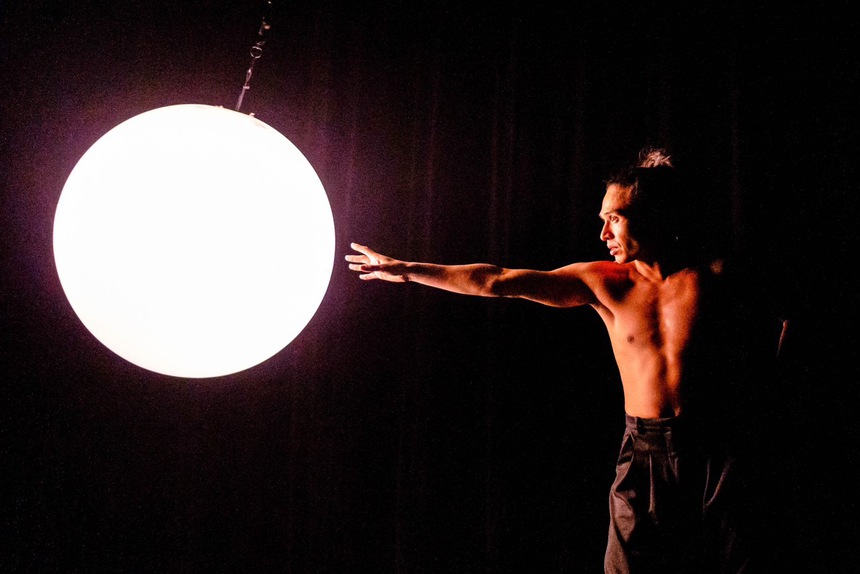 Nghệ sĩ múa Xuân Lê: Đong đầy cảm xúc khi về diễn ở Việt Nam - Ảnh 2.