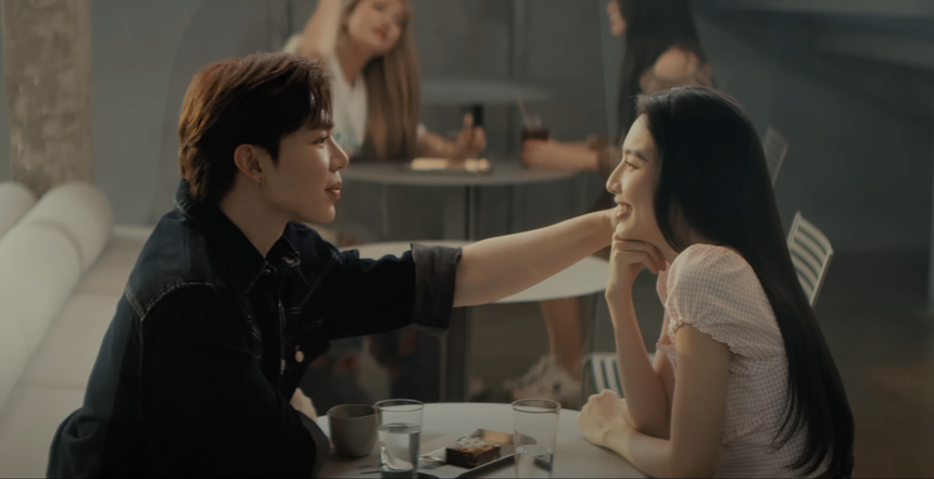 Hoa hậu Thùy Tiên xuất hiện trong MV mới của Đức Phúc  - Ảnh 4.