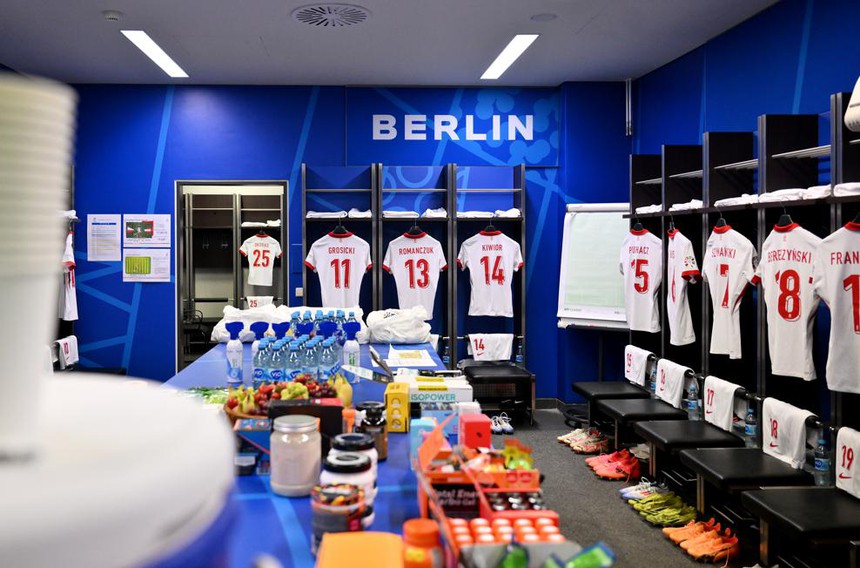 TRỰC TIẾP bóng đá Ba Lan vs Áo (Link VTV2, VTV6, TV360) xem EURO 2024: Piatek so tài Arnautovic - Ảnh 11.