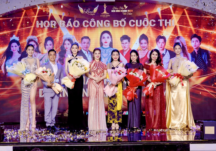 Thêm một cuộc thi Hoa hậu tuyển chọn người đẹp cao từ 1,45m - Ảnh 3.