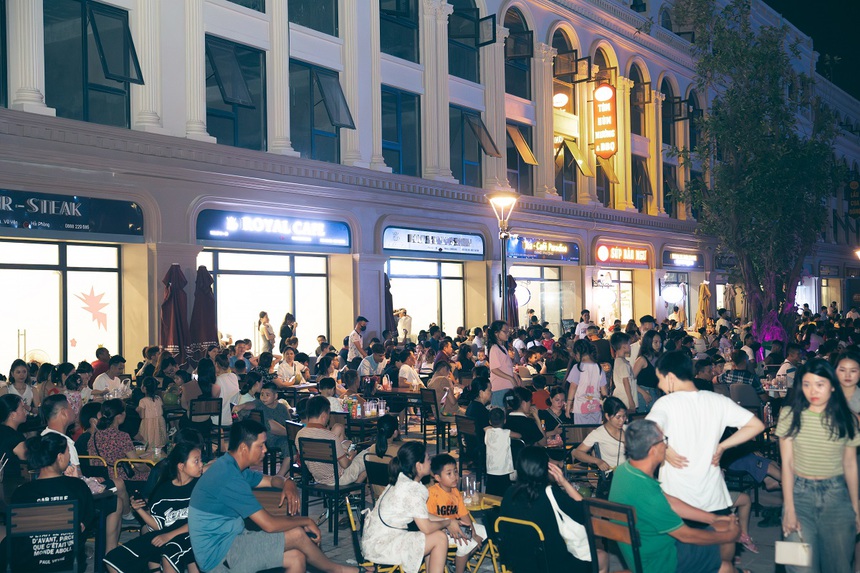 Phố đi bộ - Công viên Vũ Yên - Động lực mới của ngành du lịch bán lẻ tại Hải Phòng - Ảnh 4.