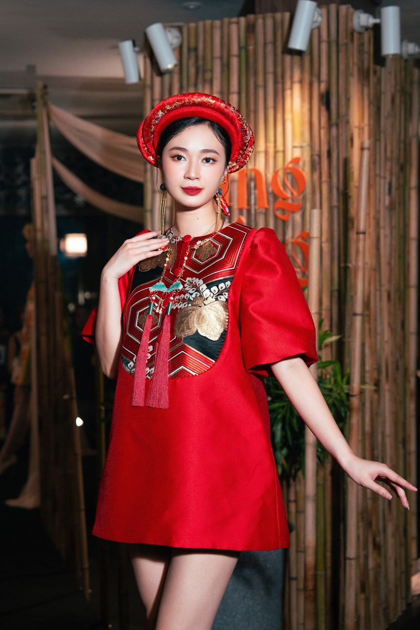 Lã Thanh Huyền, Maya diễn BST lấy cảm hứng từ tín ngưỡng thờ Mẫu của NTK Cao Minh Tiến - Ảnh 12.