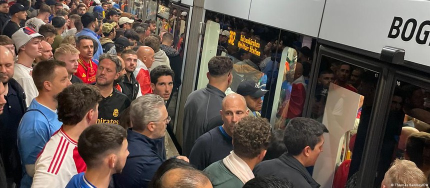 Xem EURO từ nước Đức: Sự hiệu quả của người Đức chỉ là... truyền thuyết? - Ảnh 1.