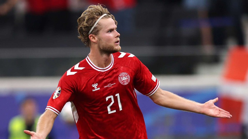 Tin chuyển nhượng 23/6: MU tranh mua ngôi sao ghi bàn ở EURO, nhà vô địch Cúp C1 sang Saudi Arabia - Ảnh 1.