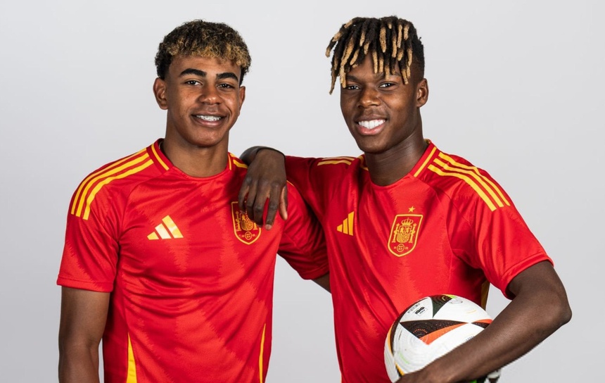 HLV Hoàng Văn Phúc: “EURO bây giờ mới hay!” - Ảnh 1.